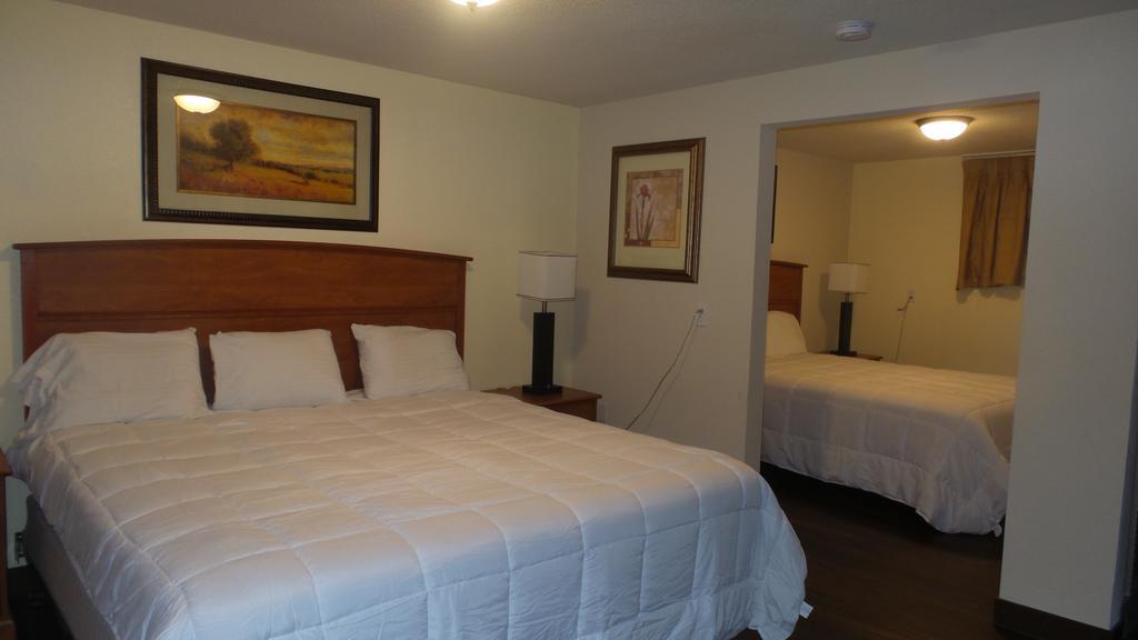 Del Rancho Motel Portland Buitenkant foto